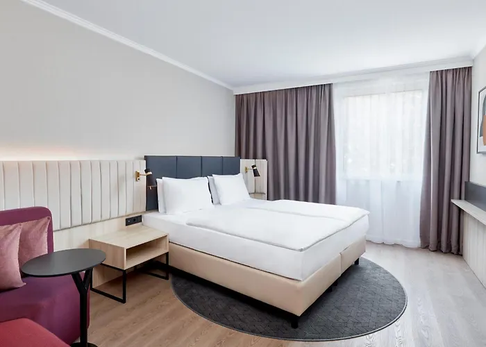 Crowne Plaza Hamburg-city Alster By Ihg Hotel