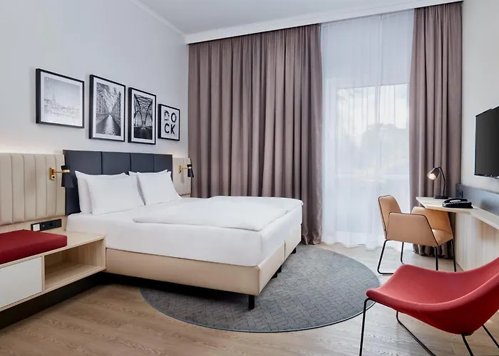 Hotel Crowne Plaza Hamburg-city Alster By Ihg 4*